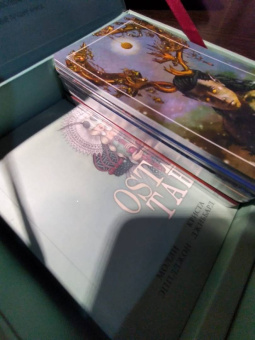 Эпплджон, Айрдейл, Кук: Ostara Tarot. Таро Остары (78 карт и руководство для гадания в подарочном оформлении)