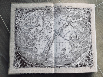 Р. Баркер: Костяные корабли