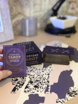 Бриджит Эссельмонт: Everyday Tarot. Таро на каждый день (78 карт)