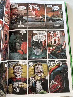 Джефф Джонс: Бэтмен. Три Джокера. Издание делюкс