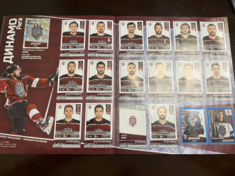 Альбом КХЛ (14) сезон 2021-22