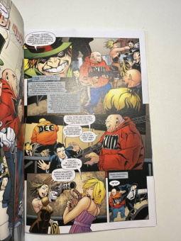 Пол Дини: Бэтмен. Detective Comics. Банда Страны чудес!