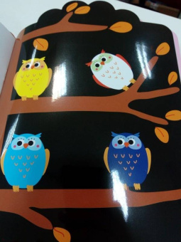 Мои первые наклейки 3+. Что какого цвета